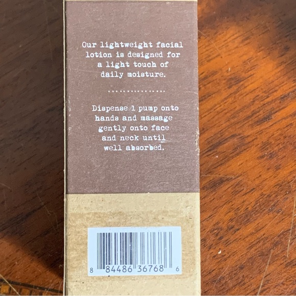 BNIB Seed Phytonutrients Lightweight Facial Lotion 2.0 oz - Picture 6 of 8